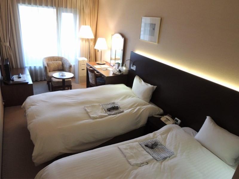 Nakanoshima Plaza Hotell Osaka Exteriör bild