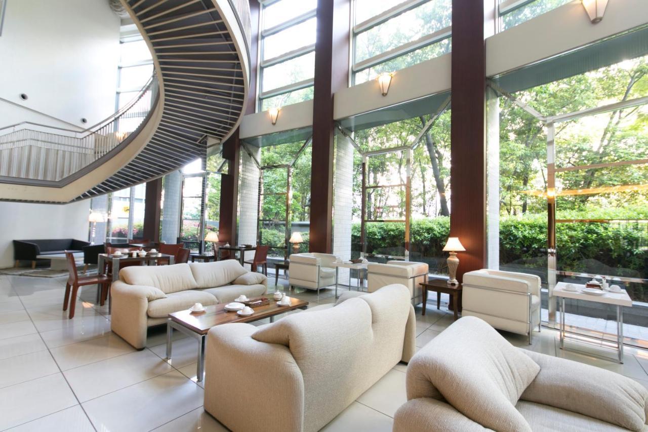 Nakanoshima Plaza Hotell Osaka Exteriör bild